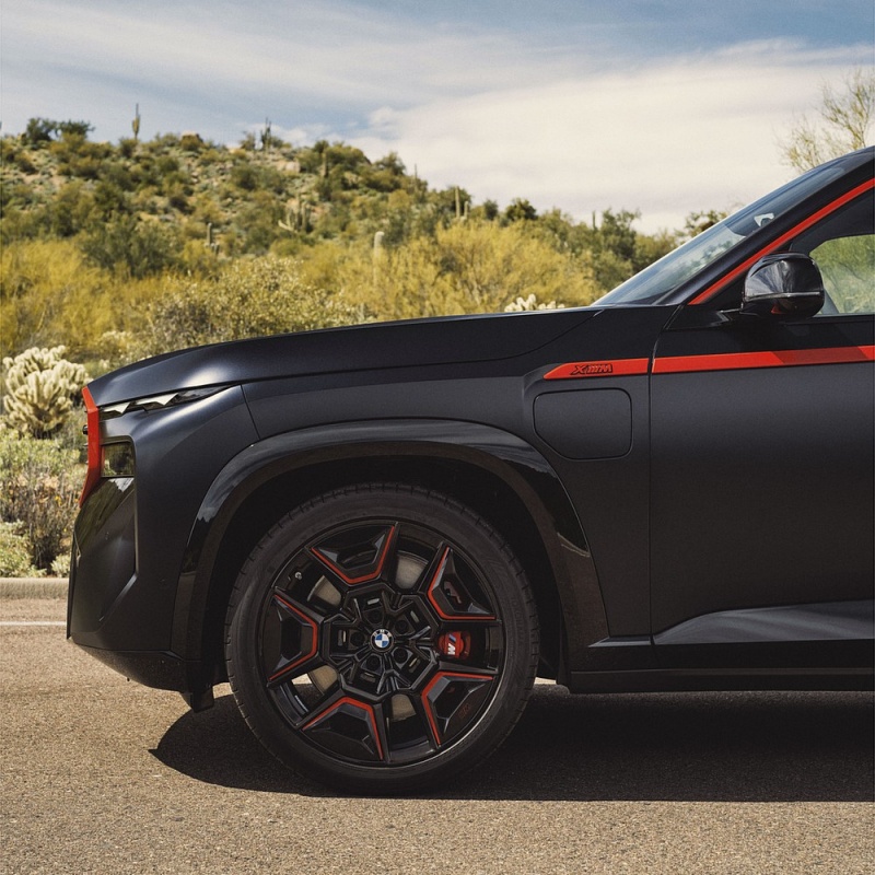 Ravoony Plus PET Satin Black Car Wrap