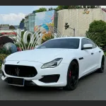 Ravoony Plus Ultimate Flat Bluish White Car Wrap