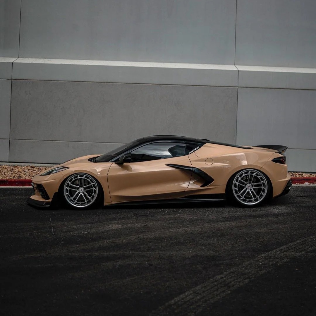 Ravoony Plus PET Gloss Sandstorm Car Wrap