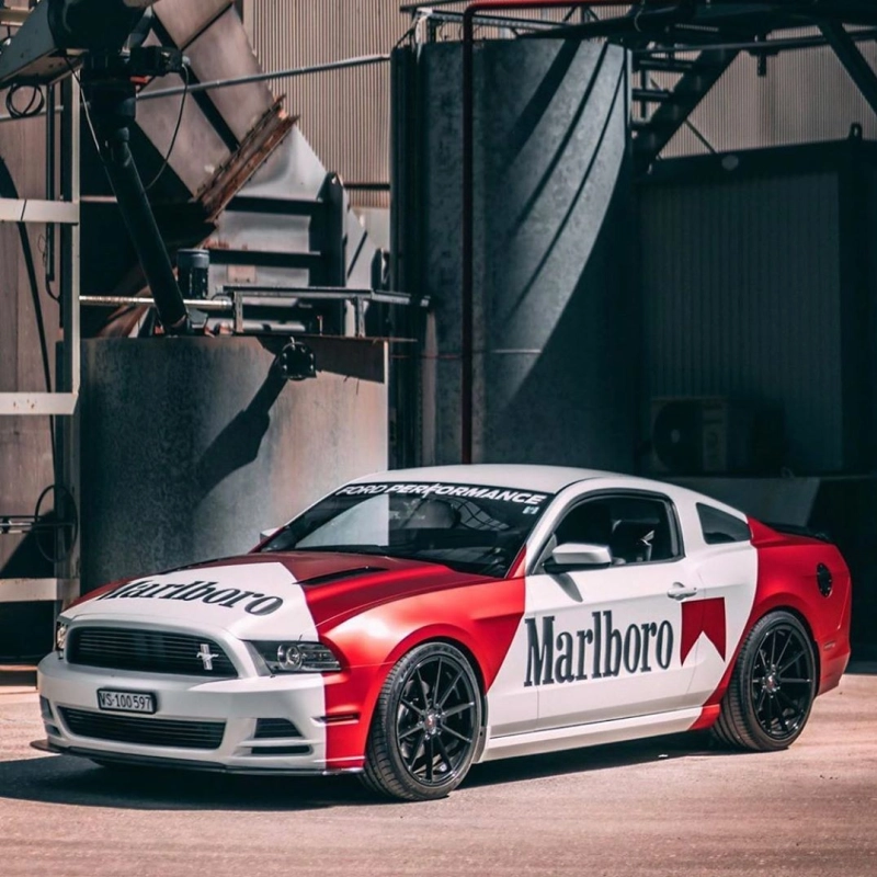 Ravoony Plus Customized Marlboro Car Wrap