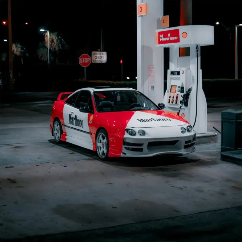 Ravoony Plus Customized Marlboro Car Wrap