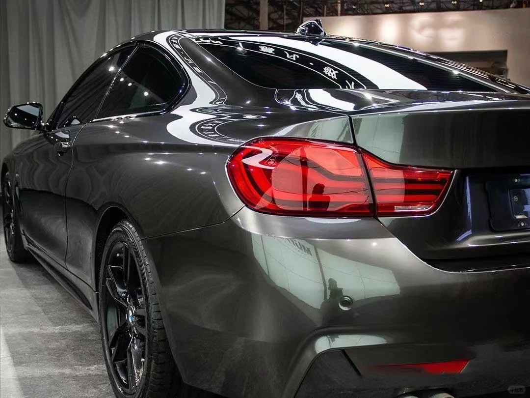 Ravoony Plus Gloss Gunmetal Grey Vinyl Wrap