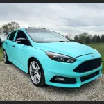 Ravoony Plus Matte Tiffany Blue Car Wrap