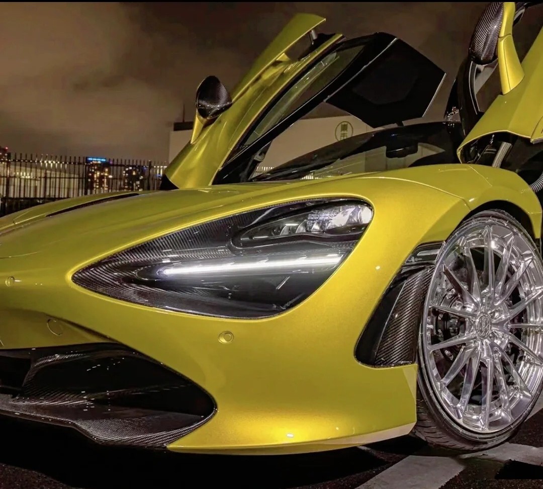 Ravoony Plus Glossy Metallic BMW M4 Paint Lemon Yellow Car Wrap