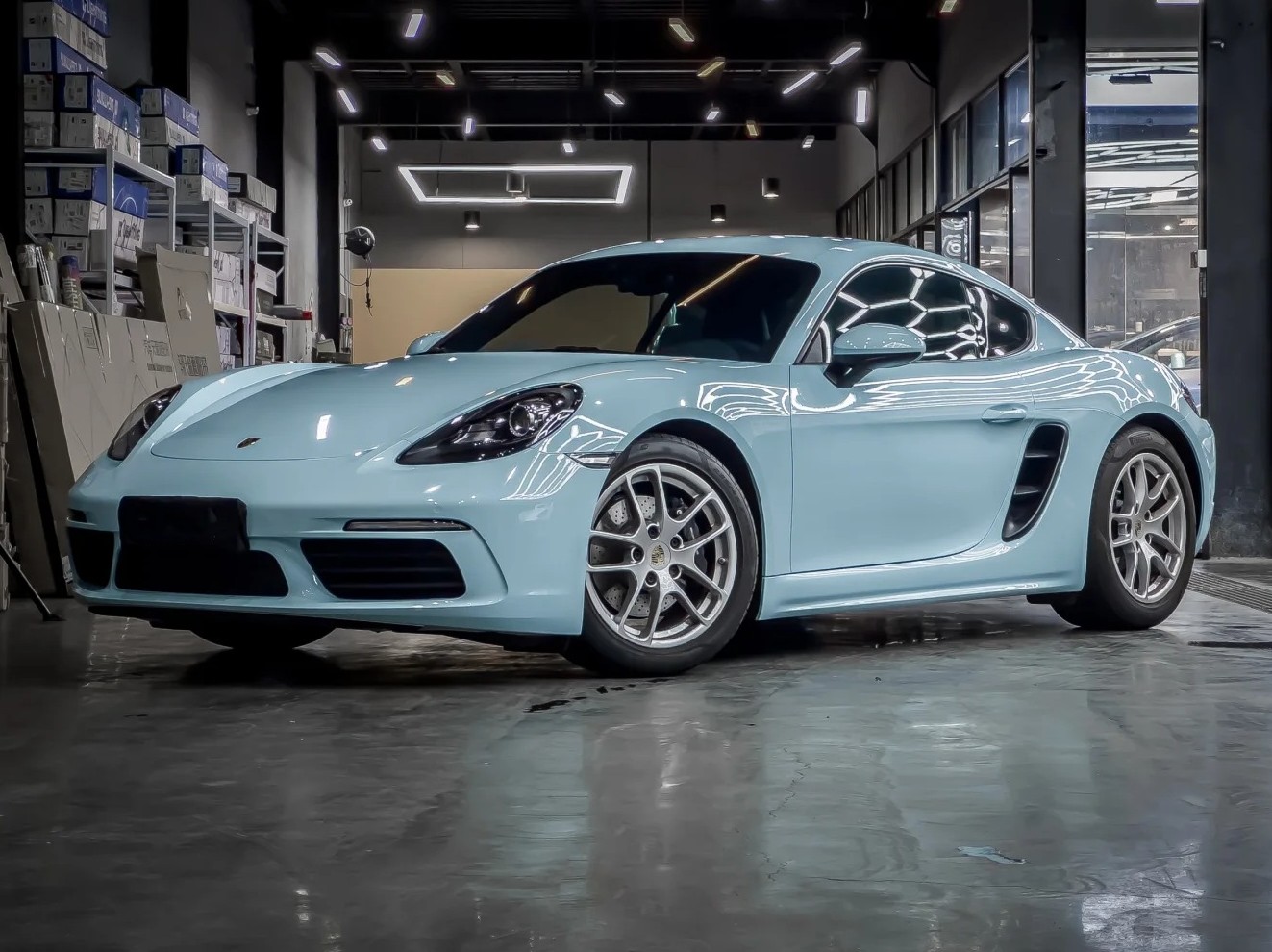 Ravoony Plus Gloss Metallic Porsche Ice Blue Car Wrap