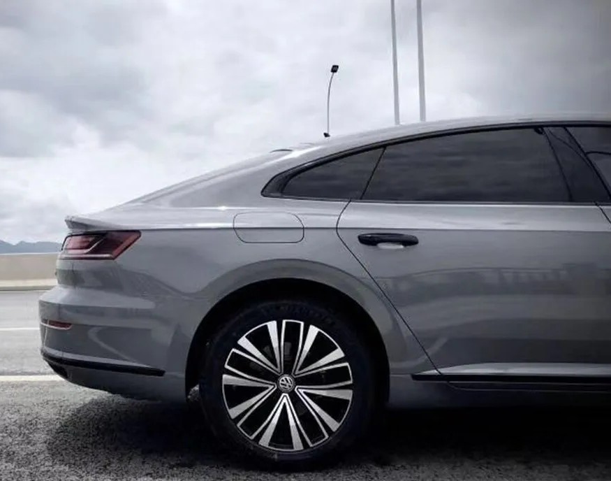 Ravoony Plus Glossy Crystal Space Grey Car Wrap