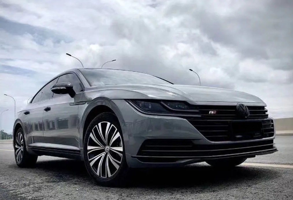 Ravoony Plus Glossy Crystal Space Grey Car Wrap