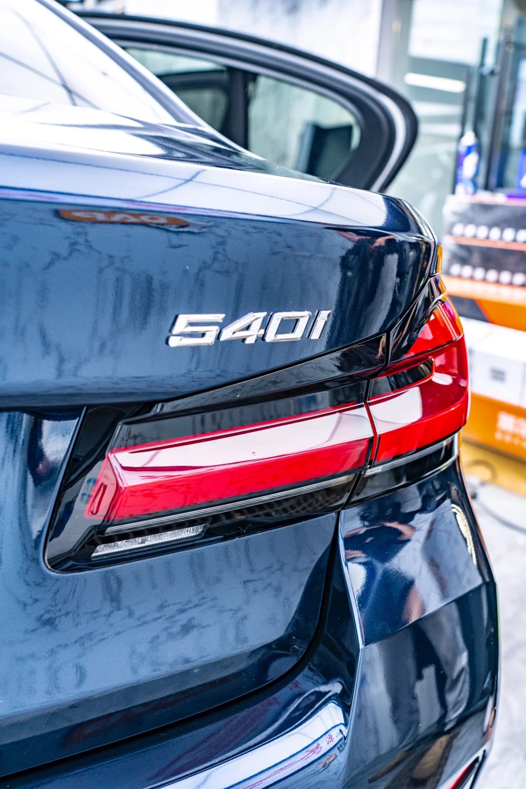 Ravoony Basic Gloss Diamond Black Fantasy Blue Car Vinyl Wrap