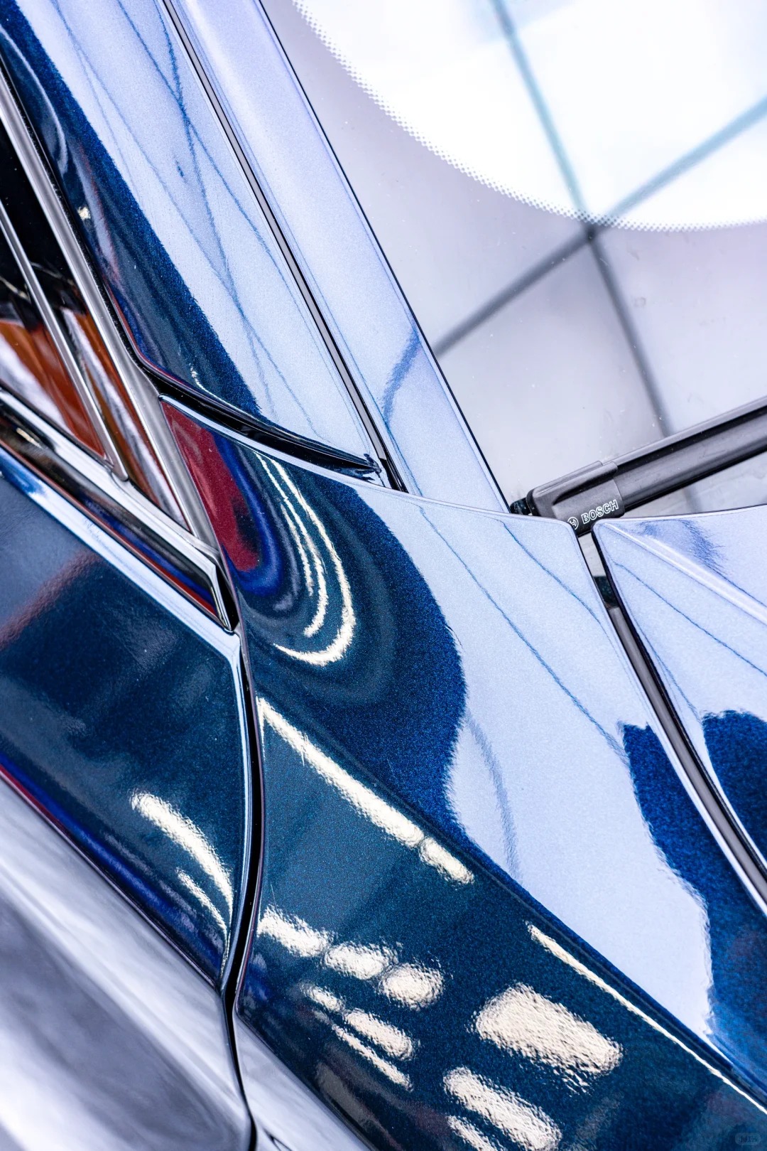 Ravoony Basic Gloss Diamond Black Fantasy Blue Car Vinyl Wrap