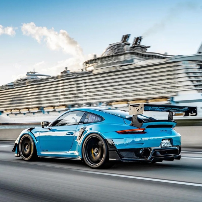 Ravoony Plus PET Glossy Miami Blue Vinyl Wrap