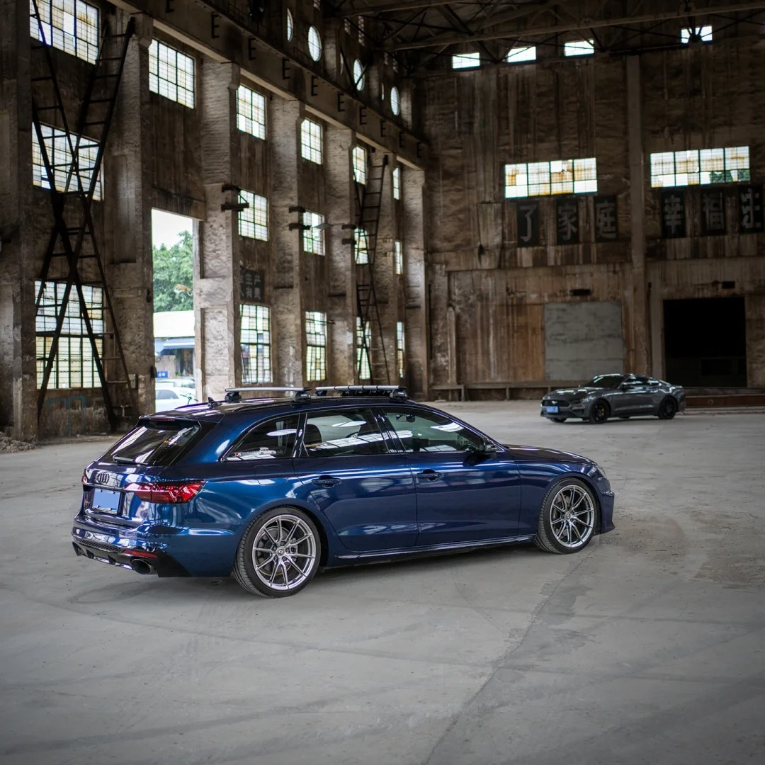 Ravoony Pro Gloss Metallic Navarra Blue TPU Paint Protection Film