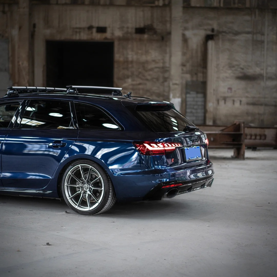 Ravoony Pro Gloss Metallic Navarra Blue TPU Paint Protection Film