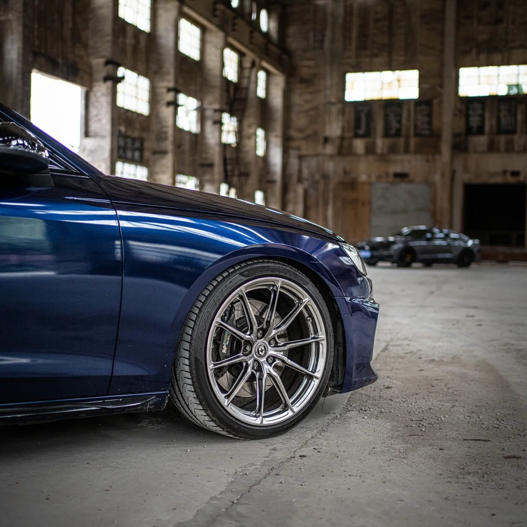 Ravoony Pro Gloss Metallic Navarra Blue TPU Paint Protection Film