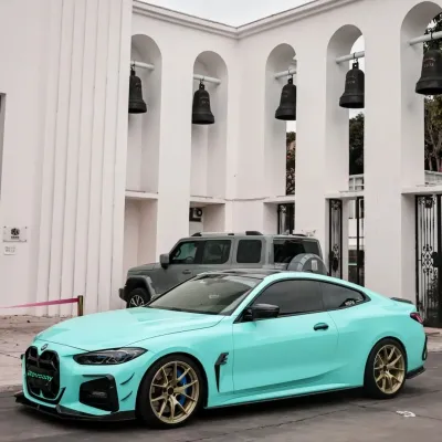 Ravoony Plus Glossy Tiffany Blue Car Vinyl Wrap 02