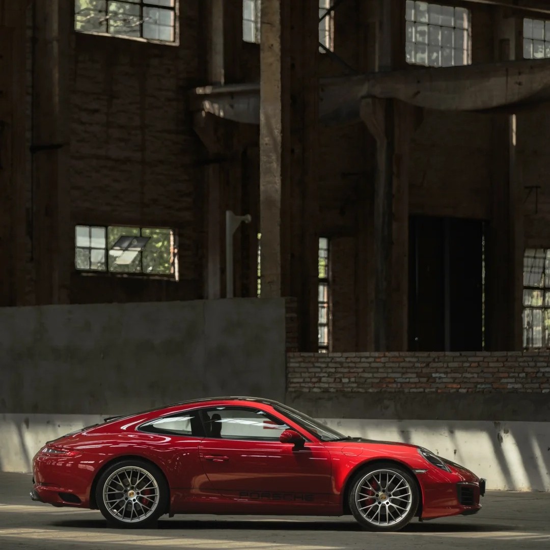 Ravoony Plus Porsche Gloss Carmine Red Vinyl Car Wrap