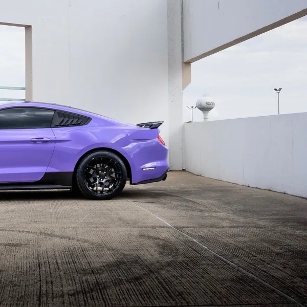 Ravoony Plus Glossy Lavender Purple Car Wrap