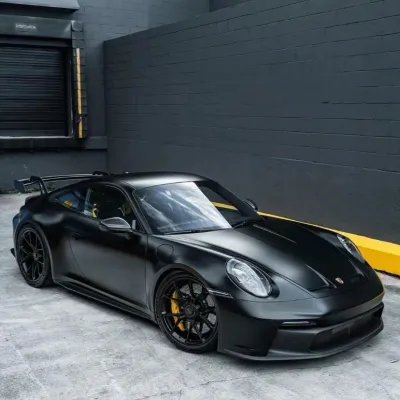 Ravoony Basic Satin Black Car Wrap 02