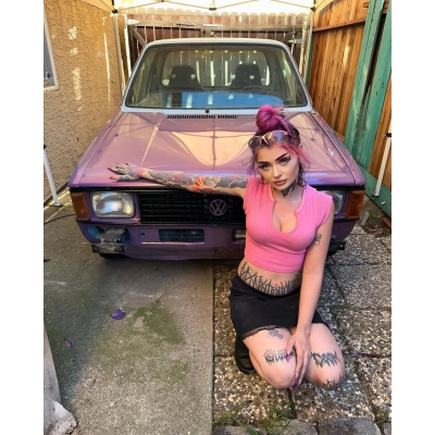 Ravoony Plus Maserati Gloss Love Audacious Purple Car Vinyl Wrap 01