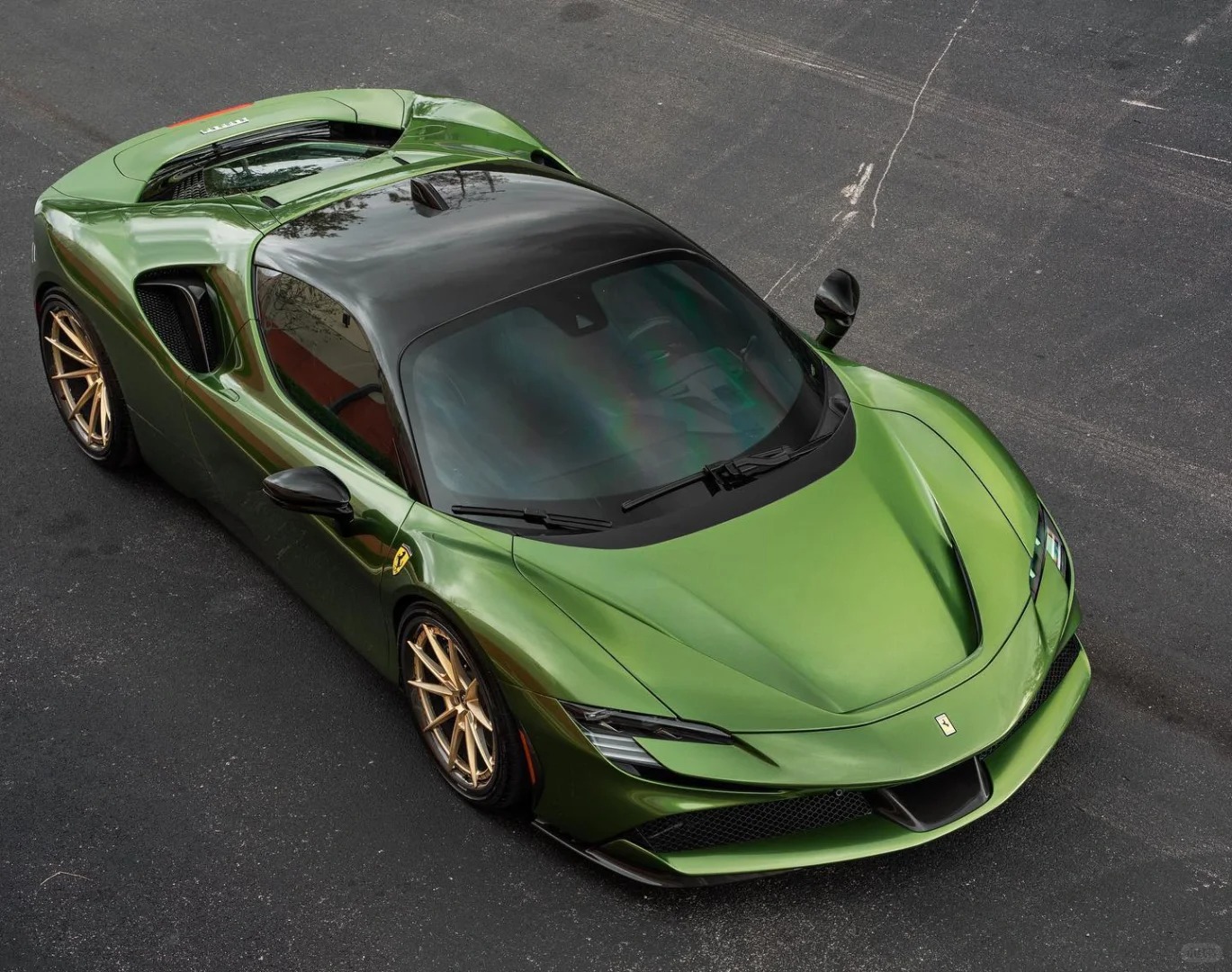 Ravoony Plus Glossy Metallic Mamba Green Car Vinyl Wrap