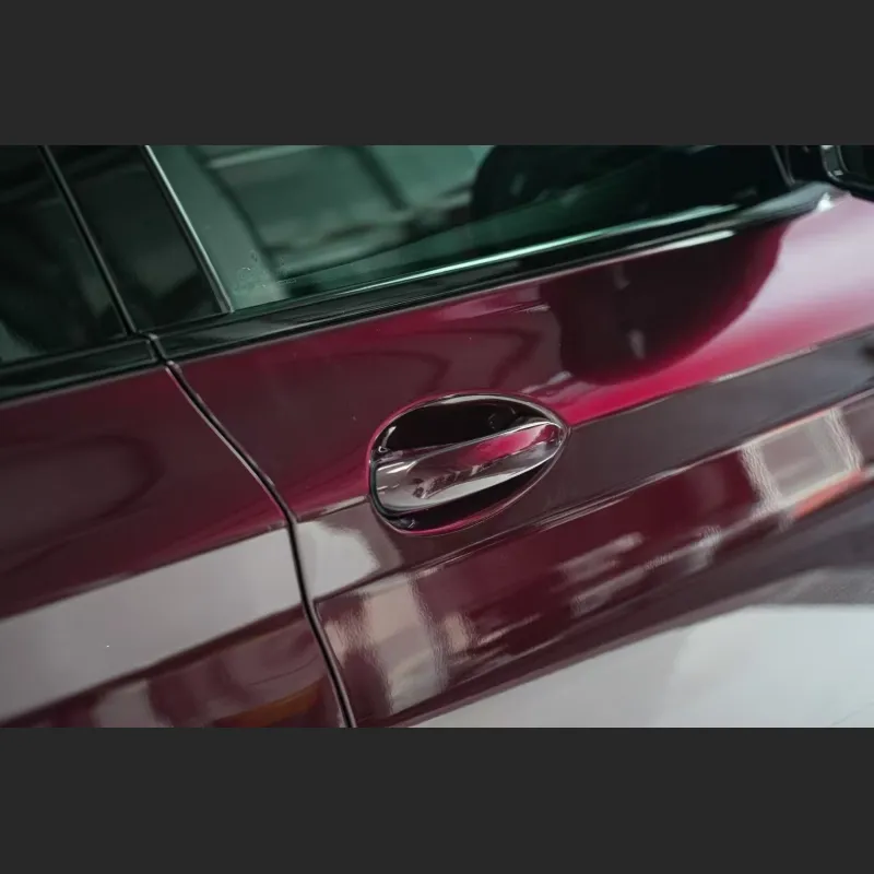 Ravoony Plus PET Gloss Glaze Black Red Vinyl Wrap