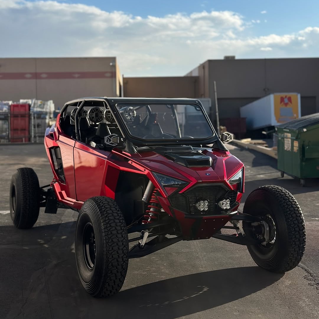 Ravoony Plus Gloss Liquid Ruby Red Vinyl Car Wrap