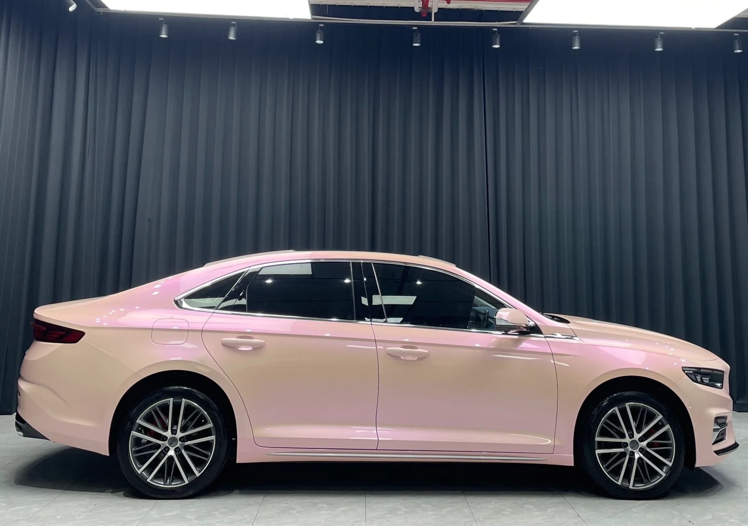 Ravoony Plus Twin Magic Pink Car Vinyl Wrap