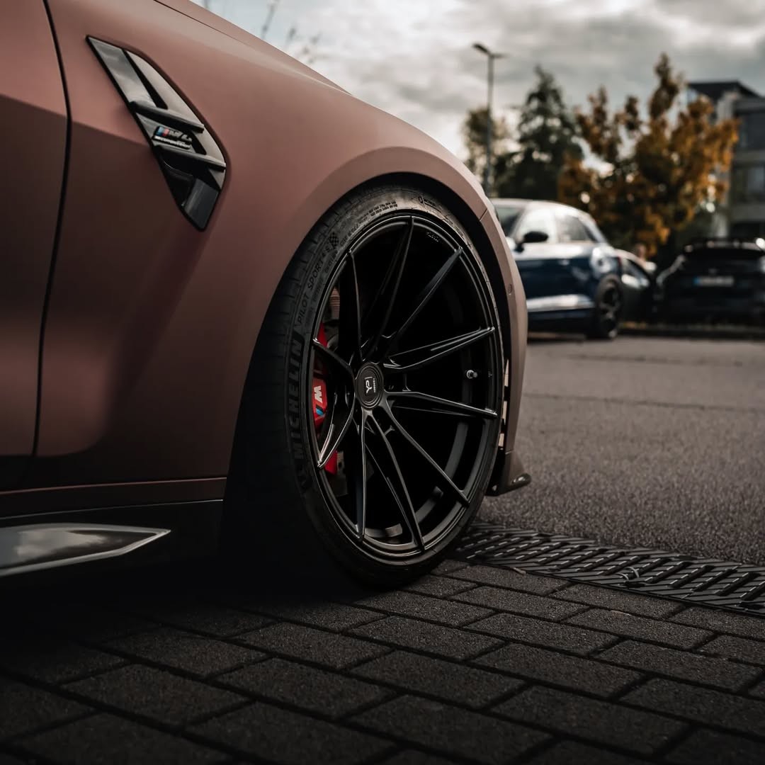  Ravoony Plus Ultra-Matte Wine Red Car Wrap