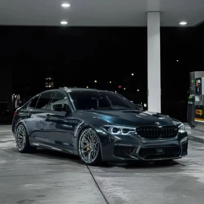 Ravoony Basic PET Glossy Metallic Emerald Green Car Wrap 02