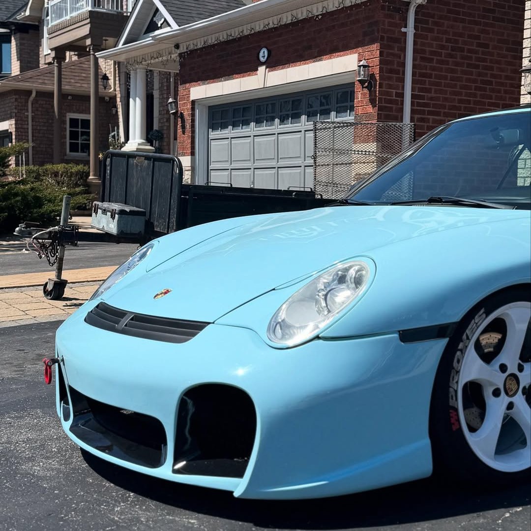 Ravoony Plus Glossy Crystal Glacier Blue Car Wrap
