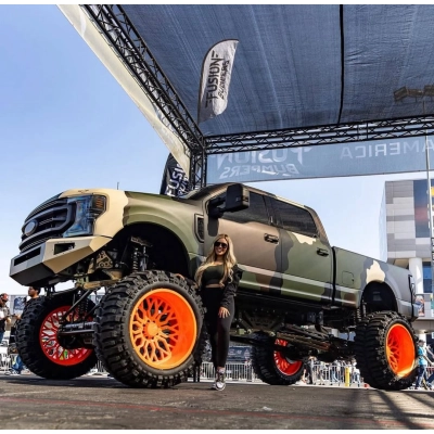 Ravoony Plus Customized Dolph Camo Wrap 01