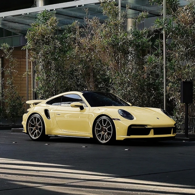 Ravoony Plus PET Glossy Sunbath Yellow Car Wrap