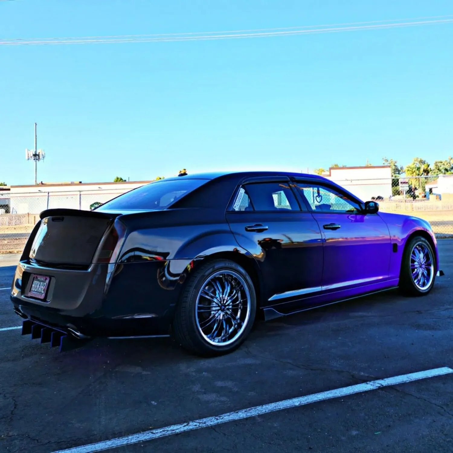 Ravoony Plus Customized Purple Black Gradient Car Wrap