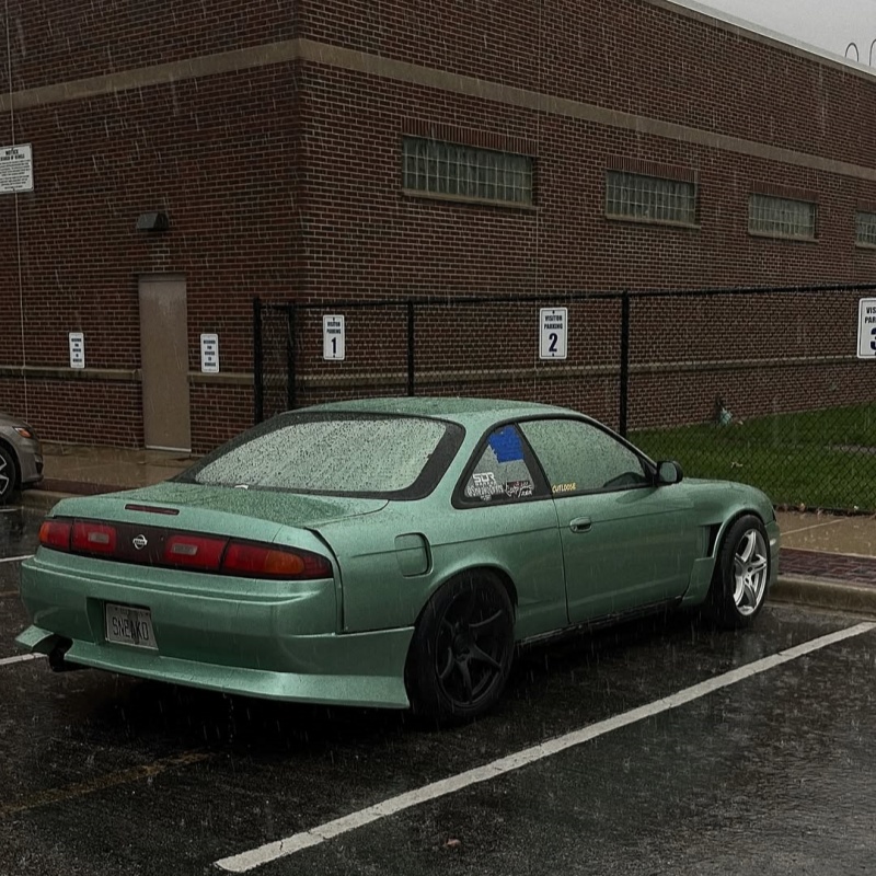 Ravoony Plus Ferrari Gloss Verde Francesca Green Vinyl Car Wrap