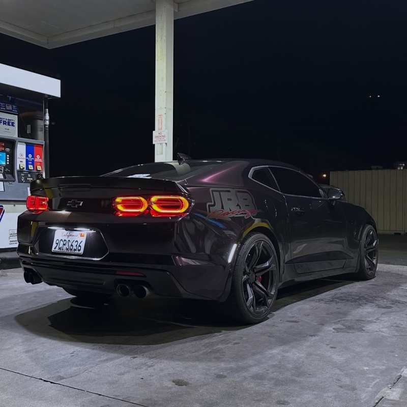Ravoony Plus PET Gloss Metallic Gentian Purple Car Wrap