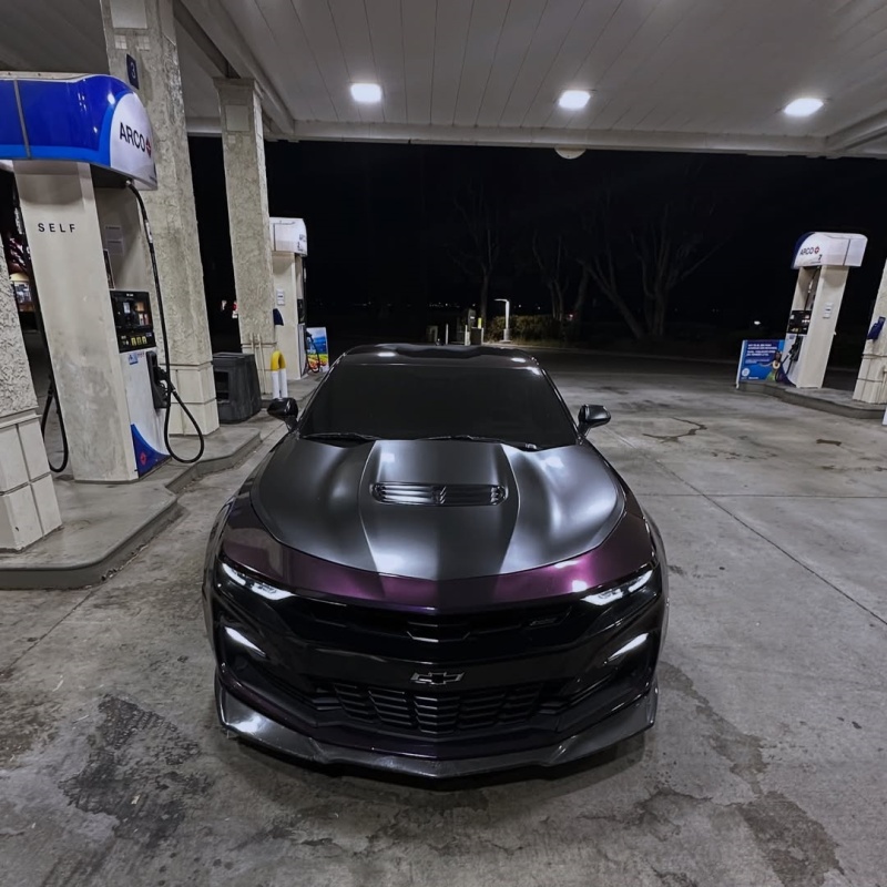 Ravoony Plus PET Gloss Metallic Gentian Purple Car Wrap