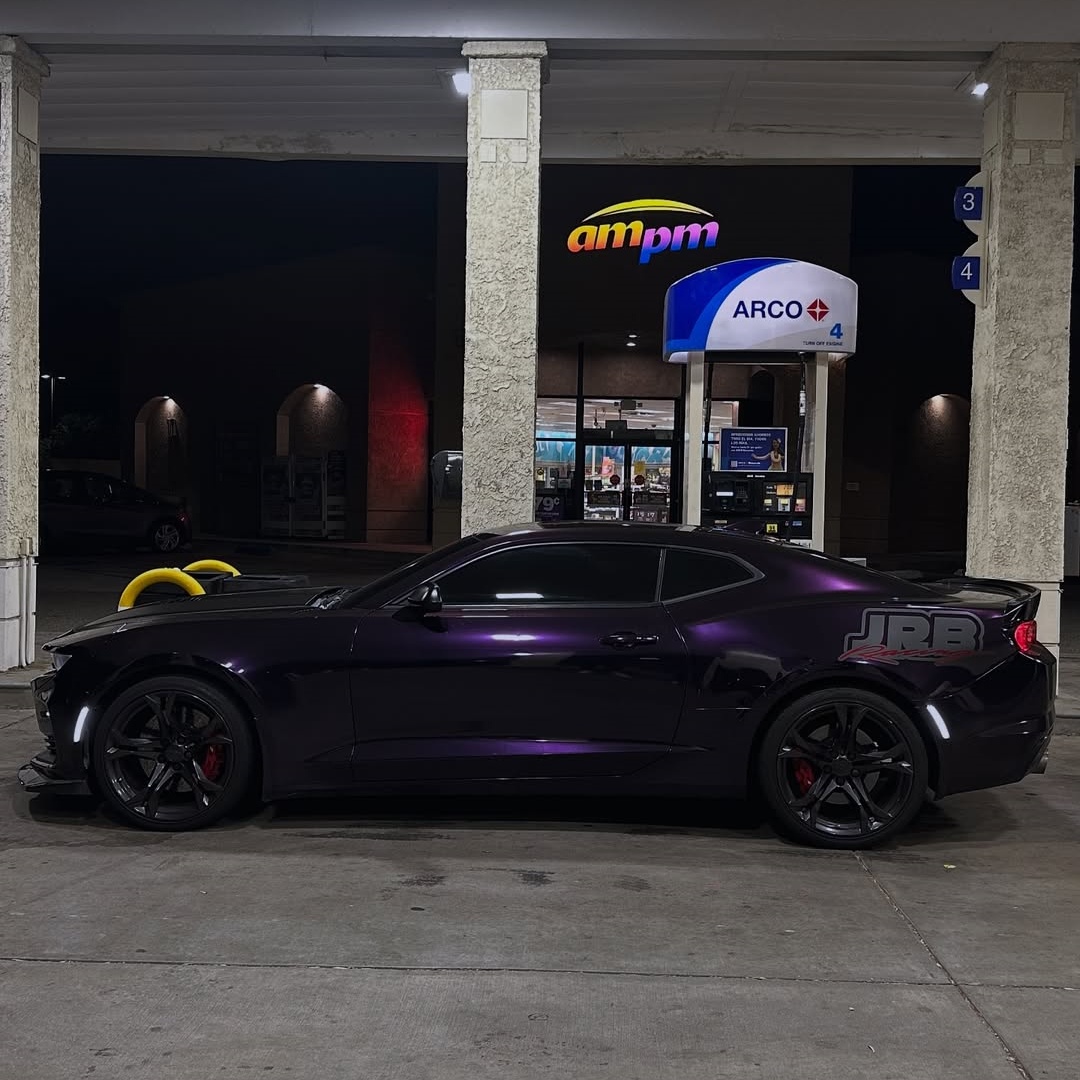 Ravoony Plus PET Gloss Metallic Gentian Purple Car Wrap