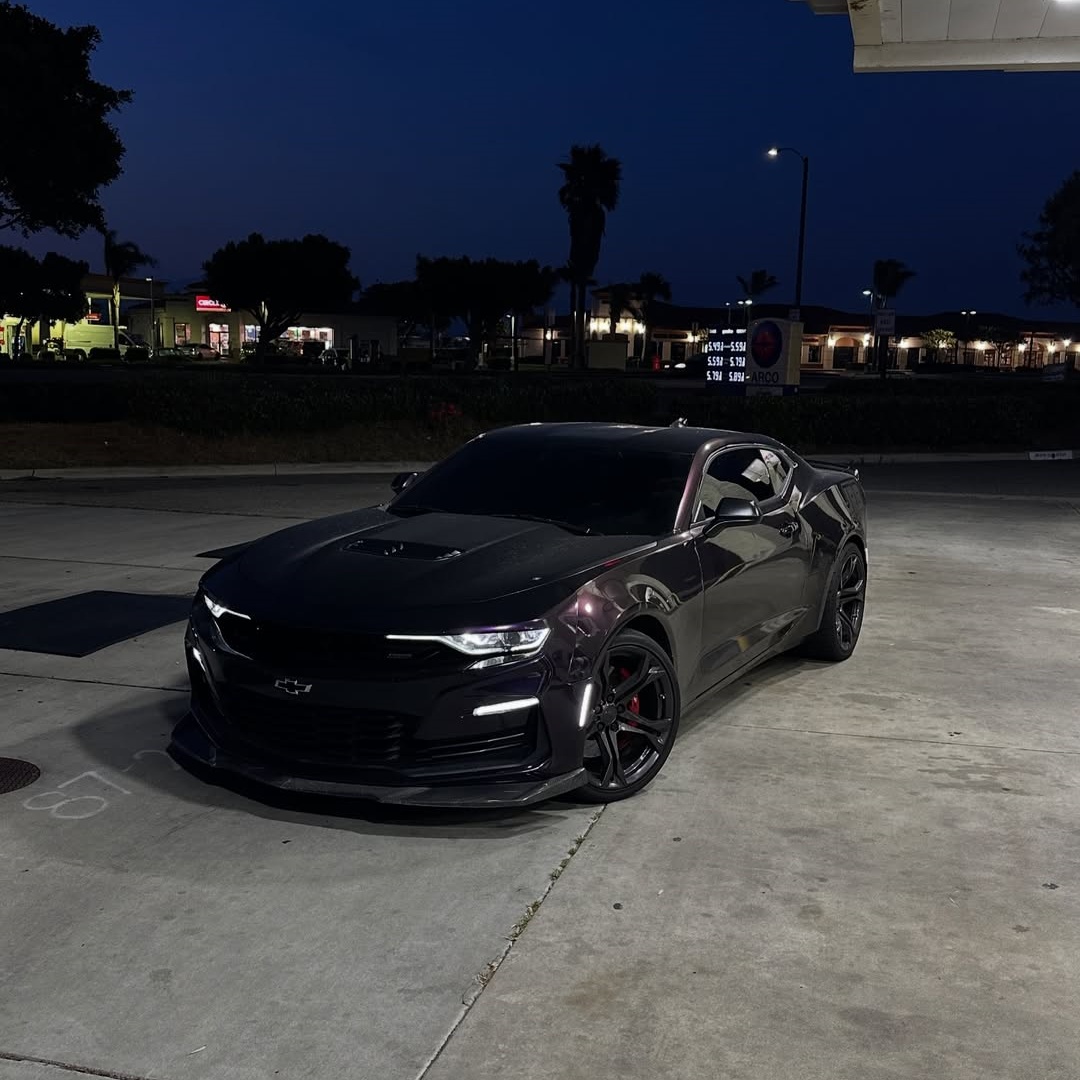 Ravoony Plus PET Gloss Metallic Gentian Purple Car Wrap