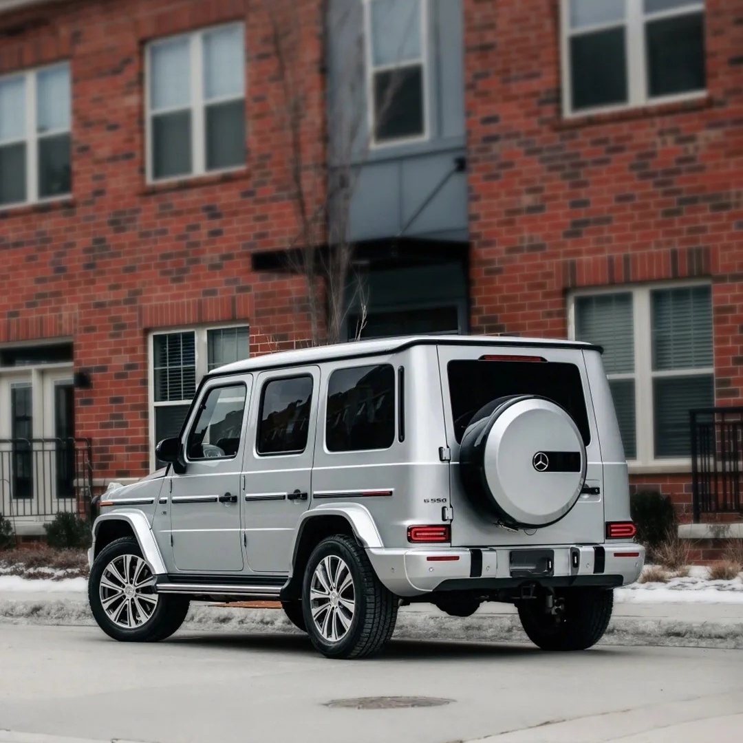 Ravoony Plus Ultra Gloss Metallic Silver Car Wrap