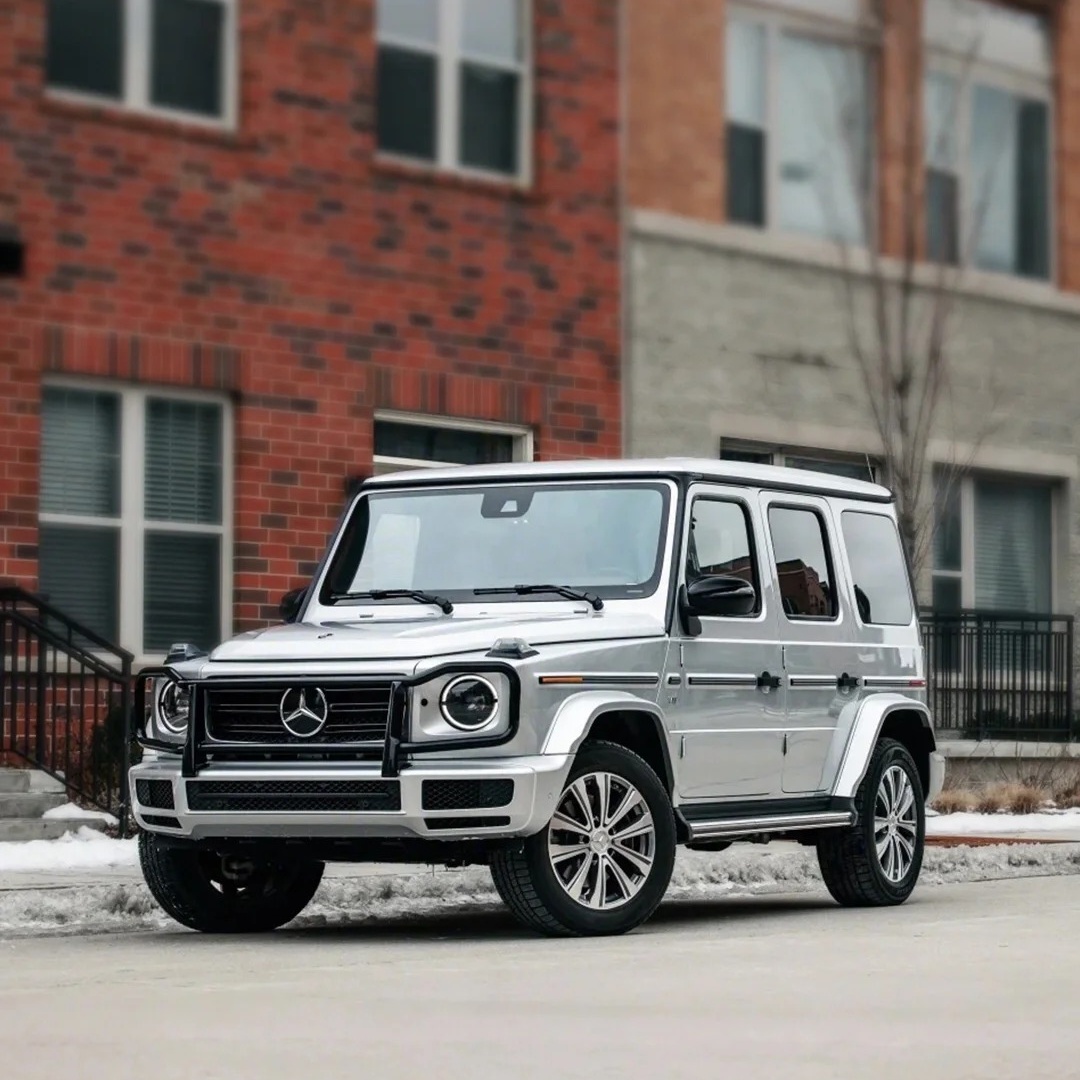 Ravoony Plus Ultra Gloss Metallic Silver Car Wrap