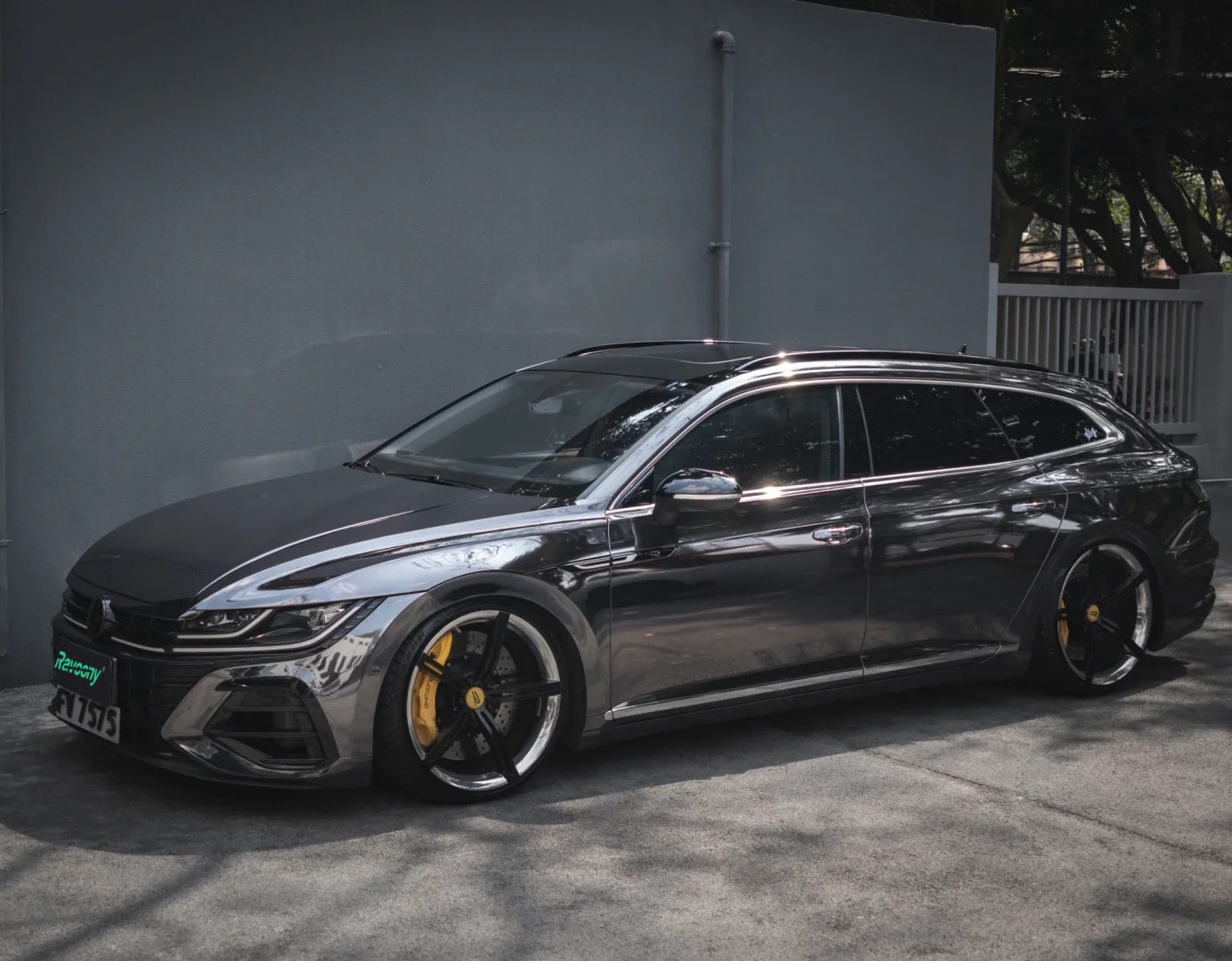 Ravoony Basic PET Gloss Metal Chrome Titanium Car Vinyl Wrap