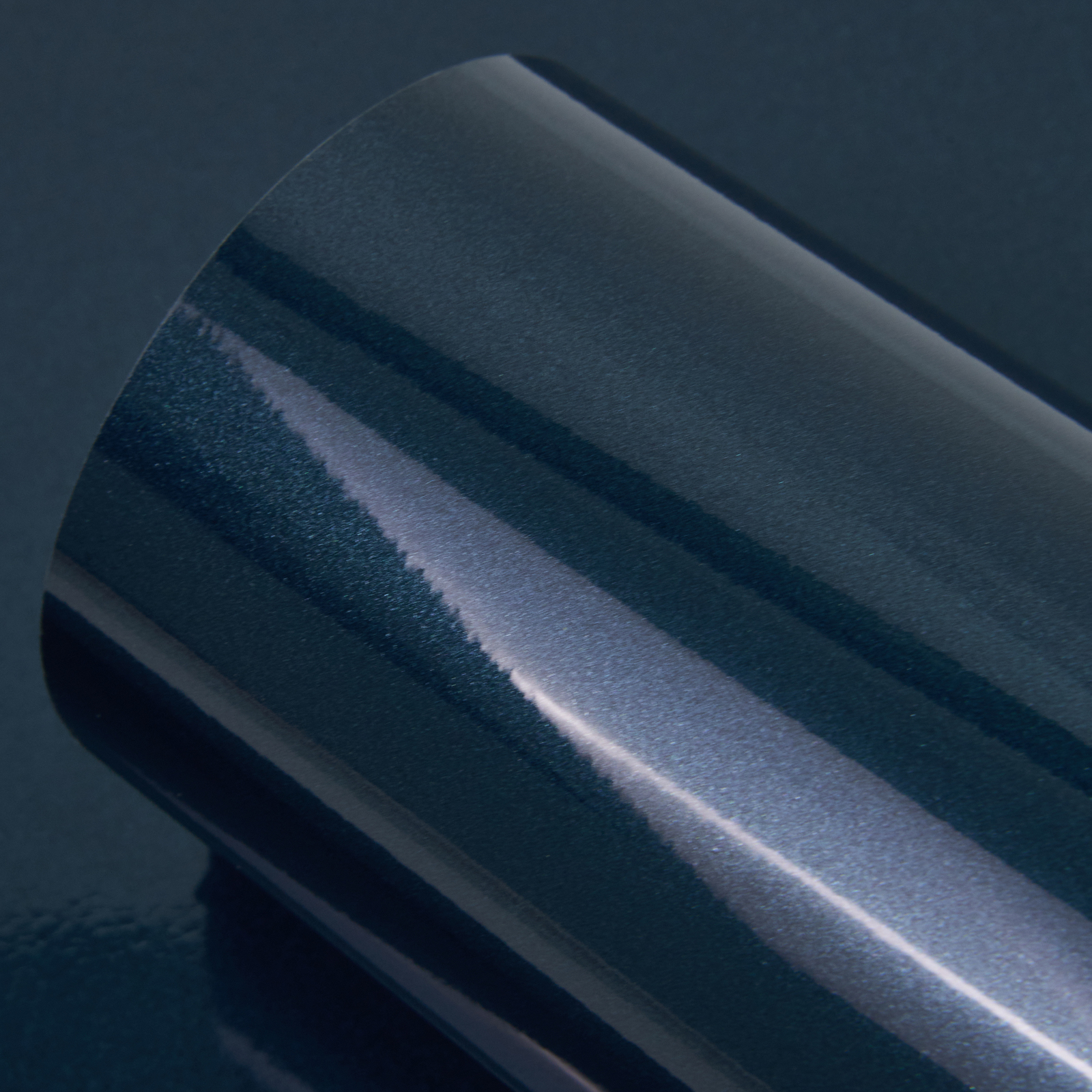 Ravoony Basic PET Glossy Metallic Emerald Green Car Wrap