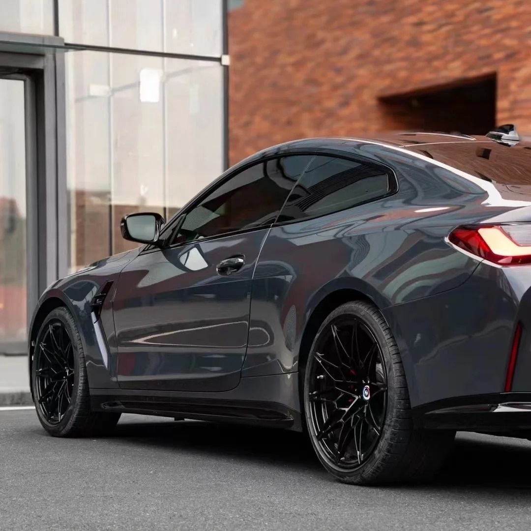 Ravoony Plus PET Glossy Metallic Tourmalie Grey Car Wrap