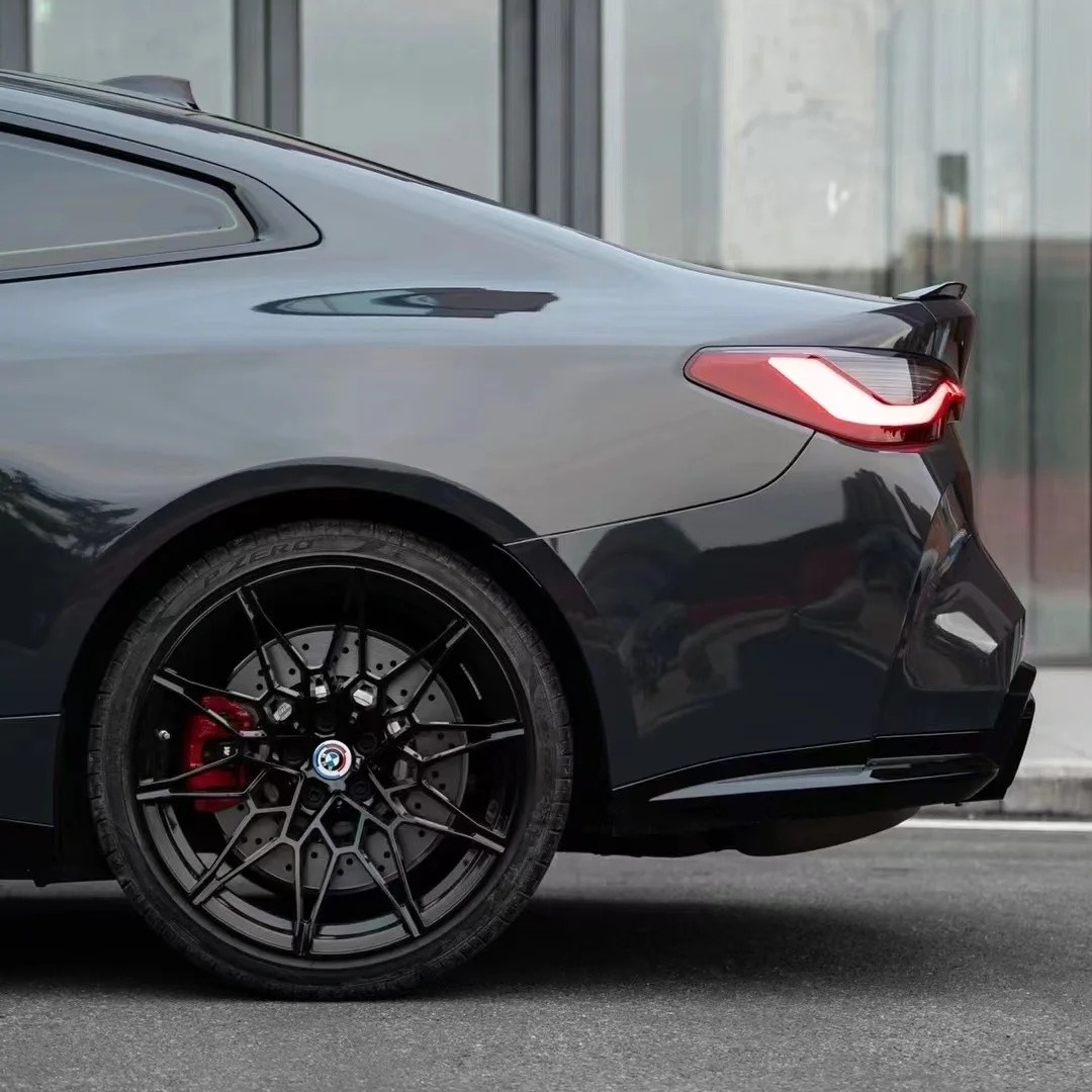 Ravoony Plus PET Glossy Metallic Tourmalie Grey Car Wrap