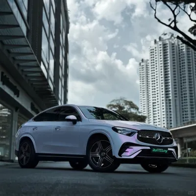 Ravoony Plus Gloss Diamond Pink White Car Wrap 02