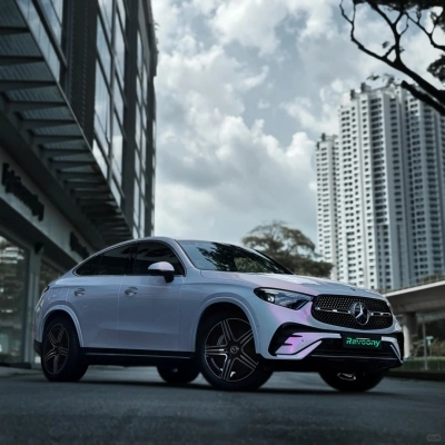 Ravoony Plus Gloss Diamond Pink White Car Wrap 02