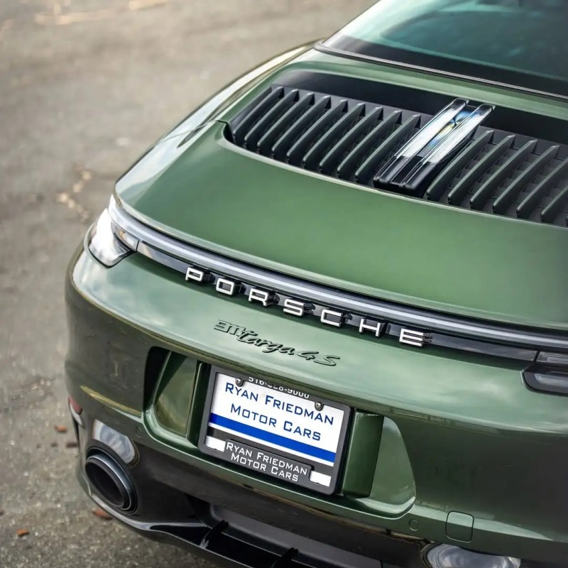 Ravoony Plus PET Gloss Metallic Porsche Oak Green Car Vinyl Wrap