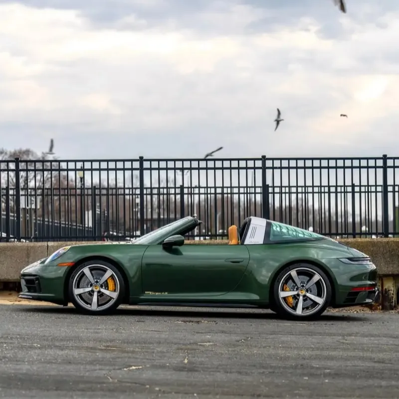 Ravoony Plus PET Gloss Metallic Porsche Oak Green Car Vinyl Wrap