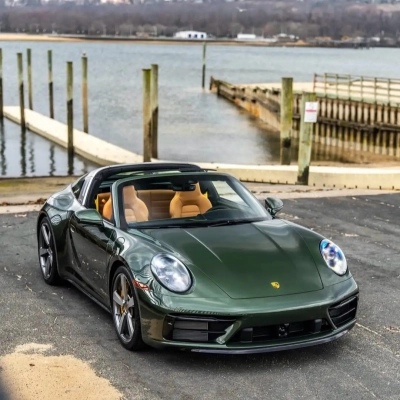 Ravoony Plus PET Gloss Metallic Porsche Oak Green Car Vinyl Wrap 02