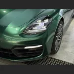 Ravoony Plus PET Glossy Metallic Emerald Green Car Wrap