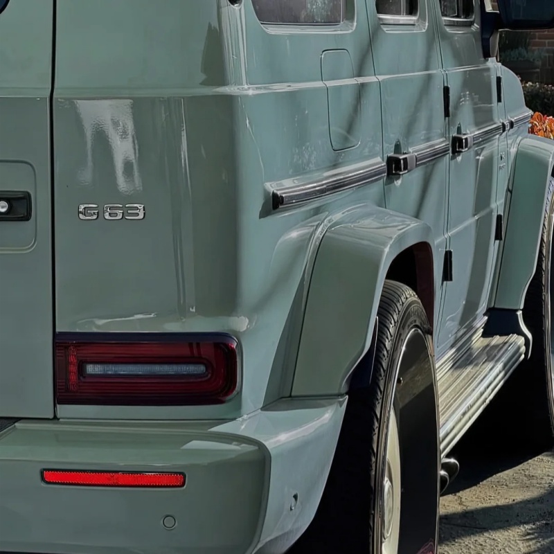 Ravoony Plus PET Gloss Shadow Green Car Wrap